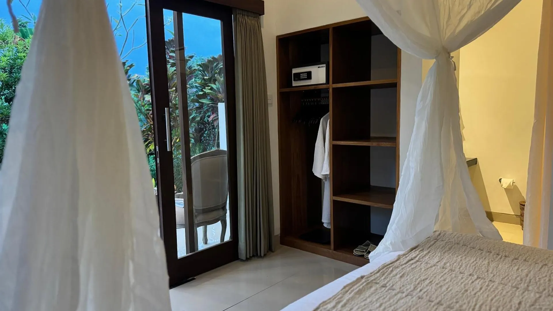 ***  Gayatri Hotel Ubud  Indonesia