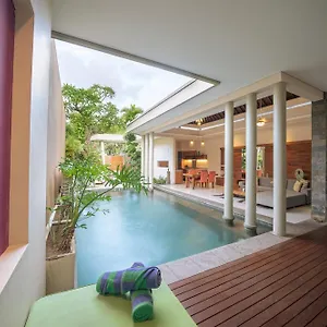 the-kasih-villas-spa.hotelsseminyak.net/
